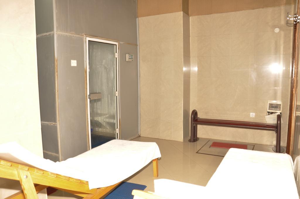 Churchill Addis Ababa Hotel Экстерьер фото